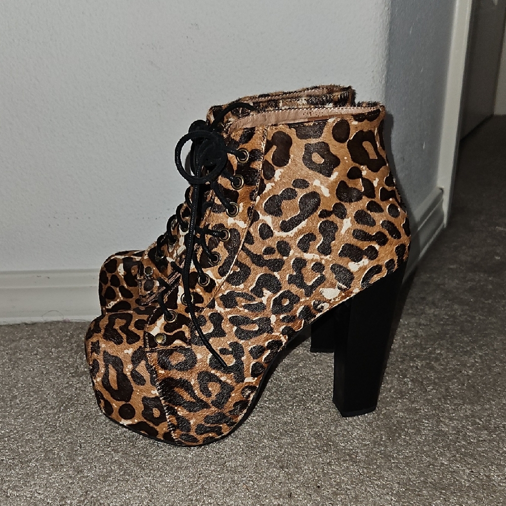 Jeffrey Campbell Leopard Print Lace Up Platforms Size 6 Lita-Fur